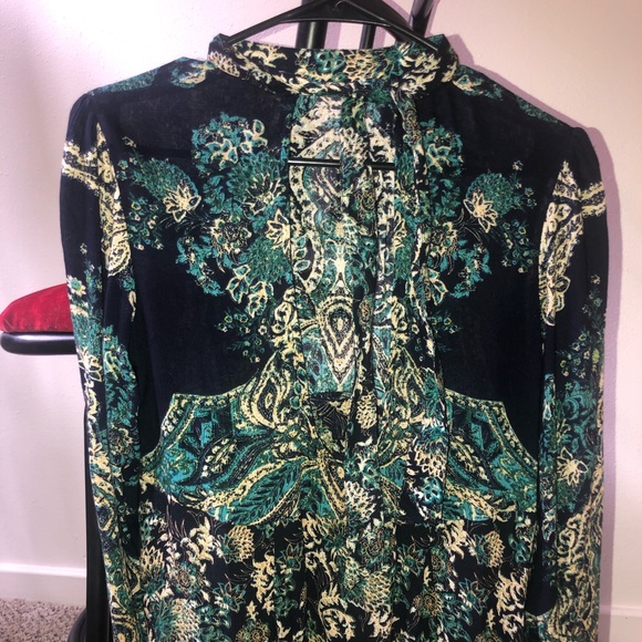 Long sleeve flowy blue patterned dress - Picture 1 of 6